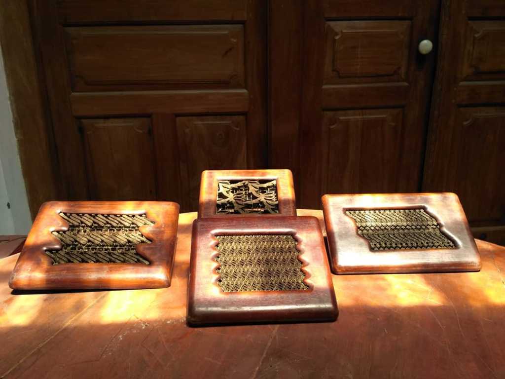 cap batik lama pigura kayu jati