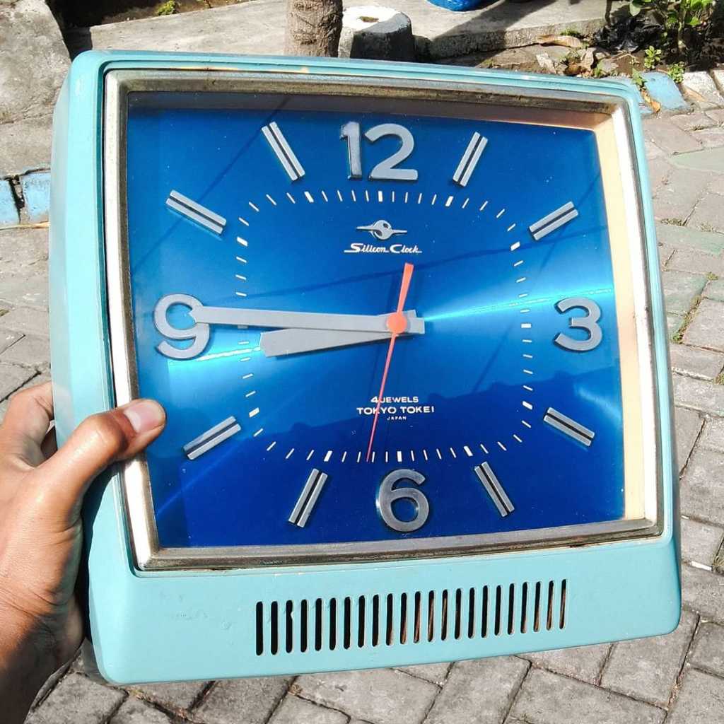 Jam dinding transistor Body Japan,