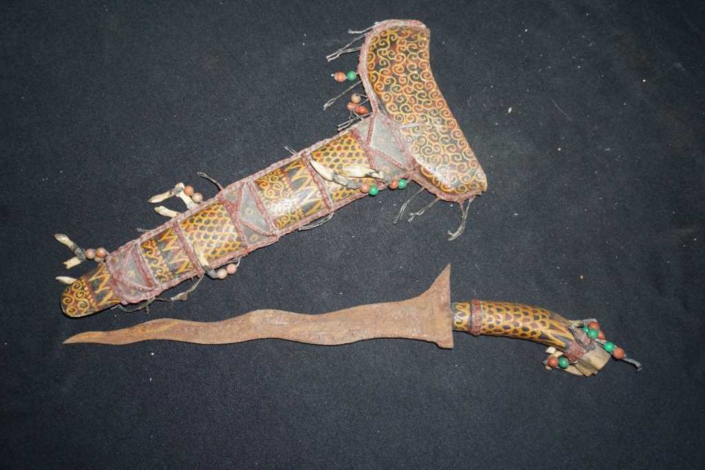 Keris Souvenir Kalimantan