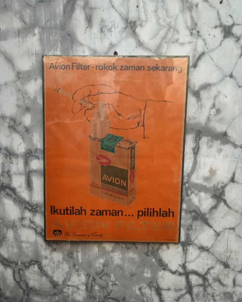 Iklan kertas Rokok Lawas.. "Avion Filter", produk BAT..