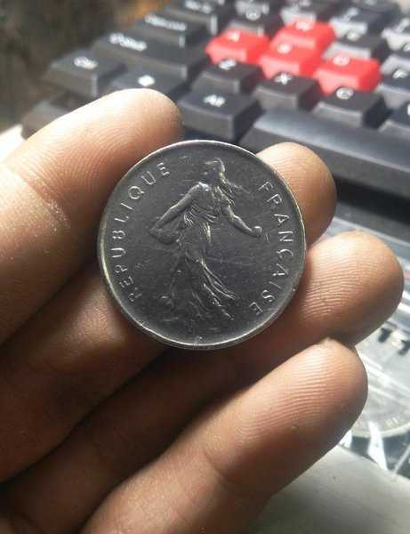 A 1780 Koin Kuno 5 Francs Fancise Tahun 1971 Bekas Pakai Kondisi Sesuai Gambar