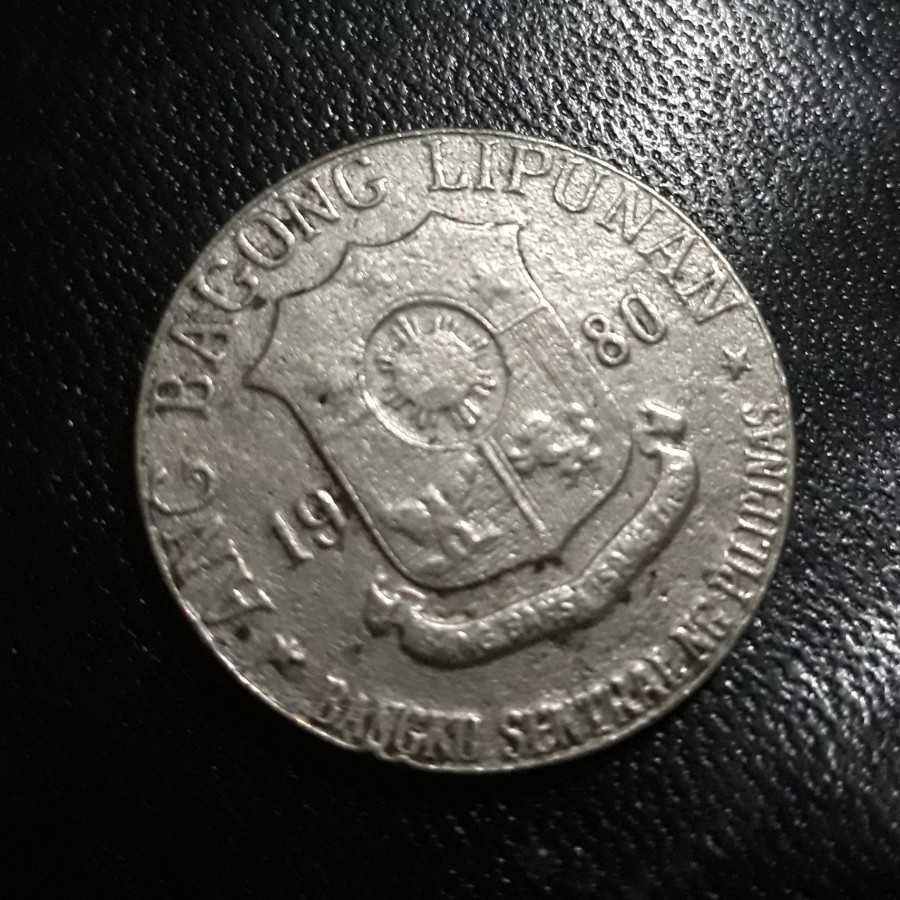 Material : Copper-Nickel Diameter : 29mm Kondisi : Seperti difoto, cek & perbesar gambar