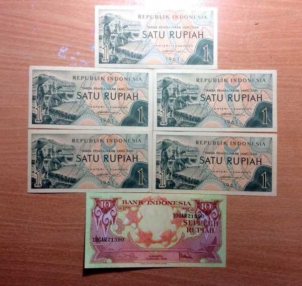 Paket uang kuno mahar pernikahan 15 rupiah kertas 10+1rp