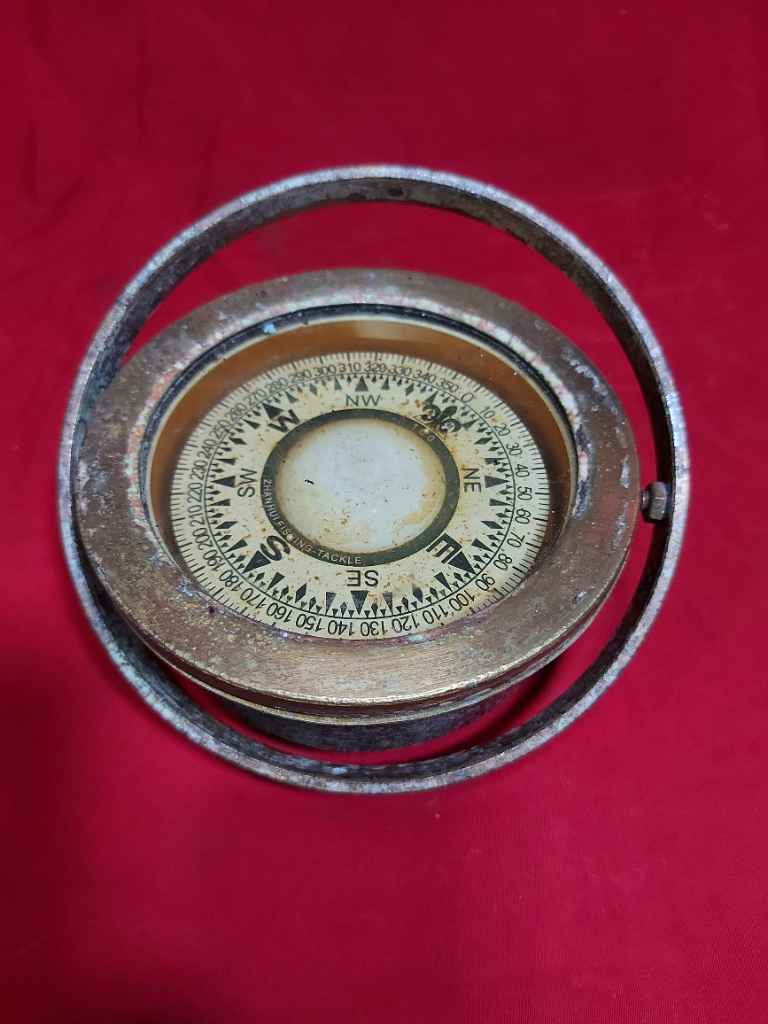 Kompas kapal laut.."Jepang"