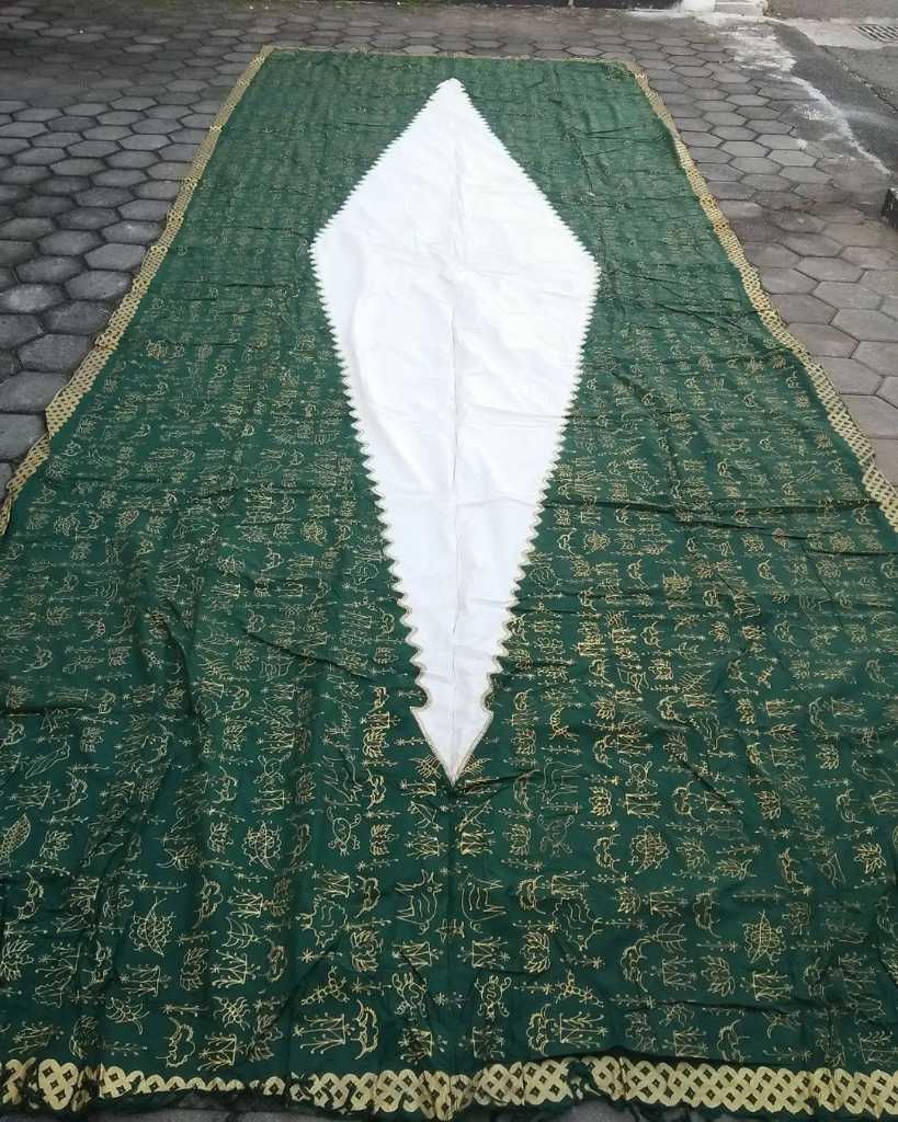 Kain Dodot ~ Prada Panjang 5,8 meter X 1,9 meter