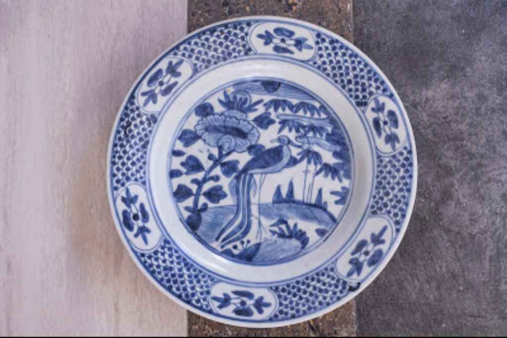 Guci Keramik China Antik