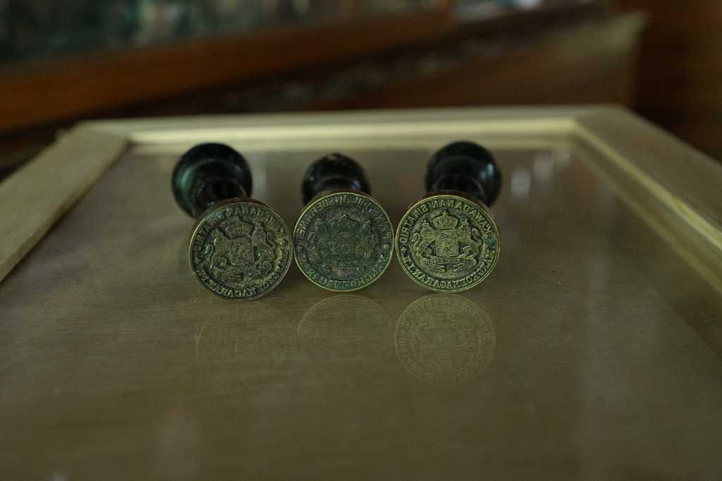 Paket Stempel Pengadilan Mangkuneraan ( 3 pcs )