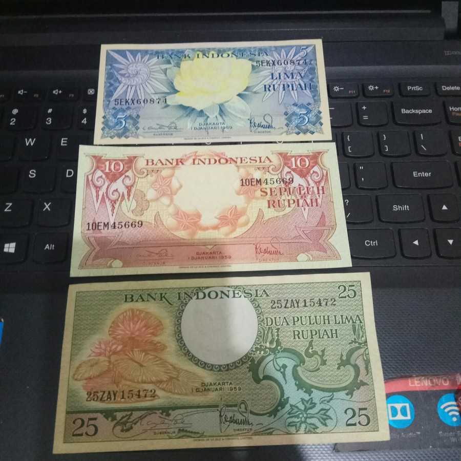 set mini uang kuno seri bunga