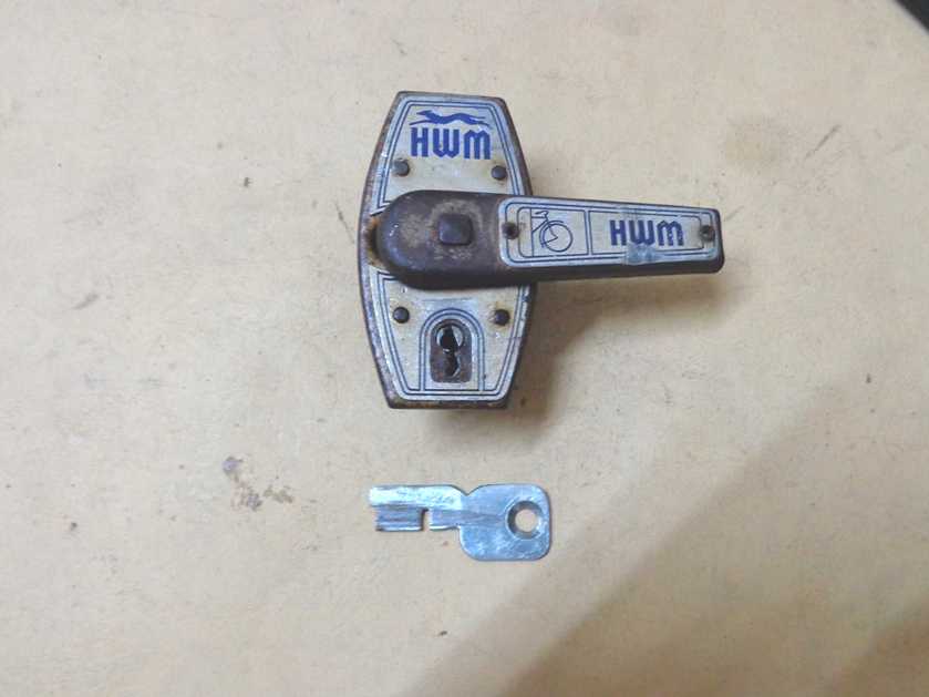 KUNCI GARPU HMW - HOLLAND - THN 1950 AN