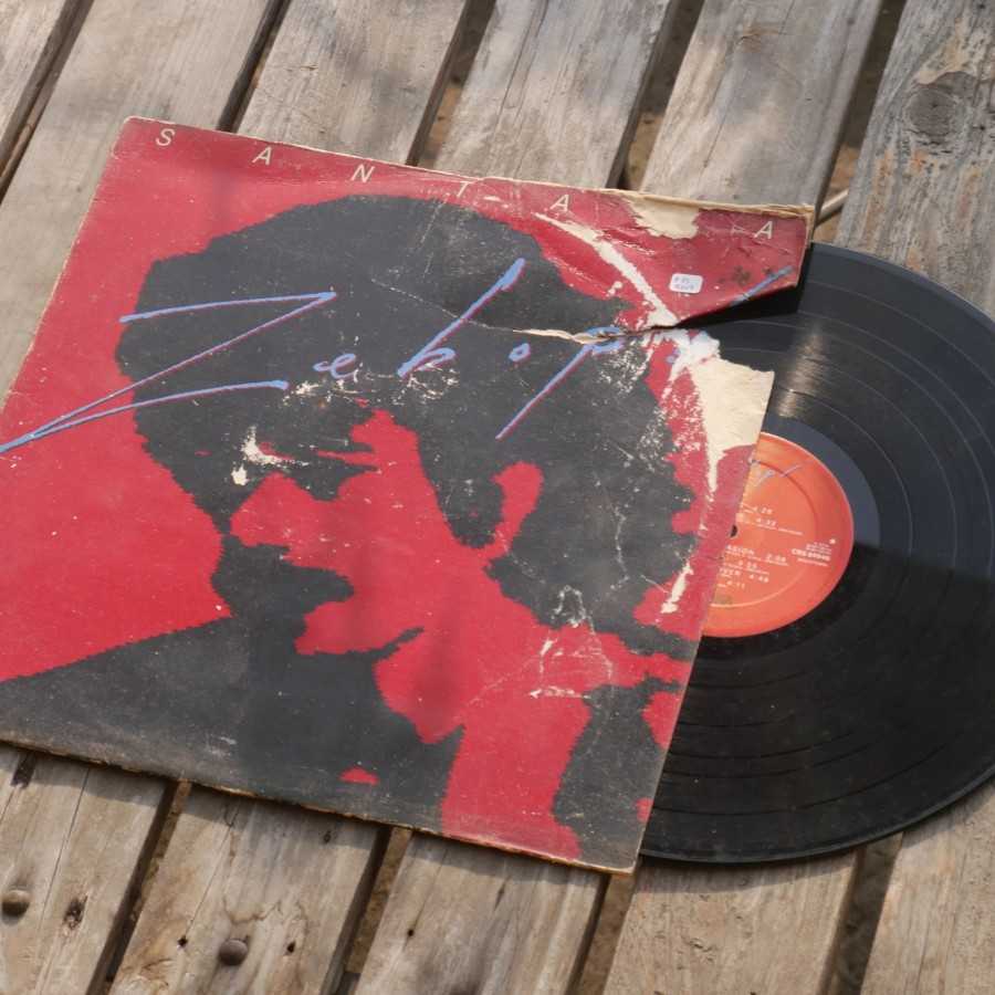 Piringan Hitam Santana