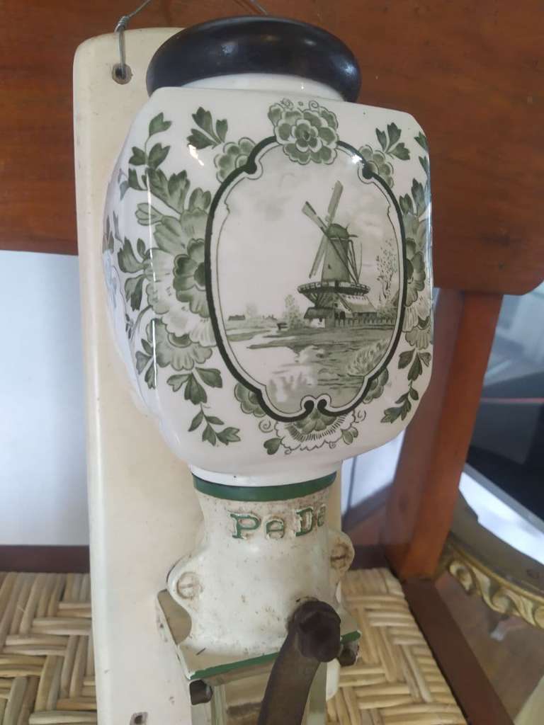 Gilingan Kopi Kincir Angin Hijau