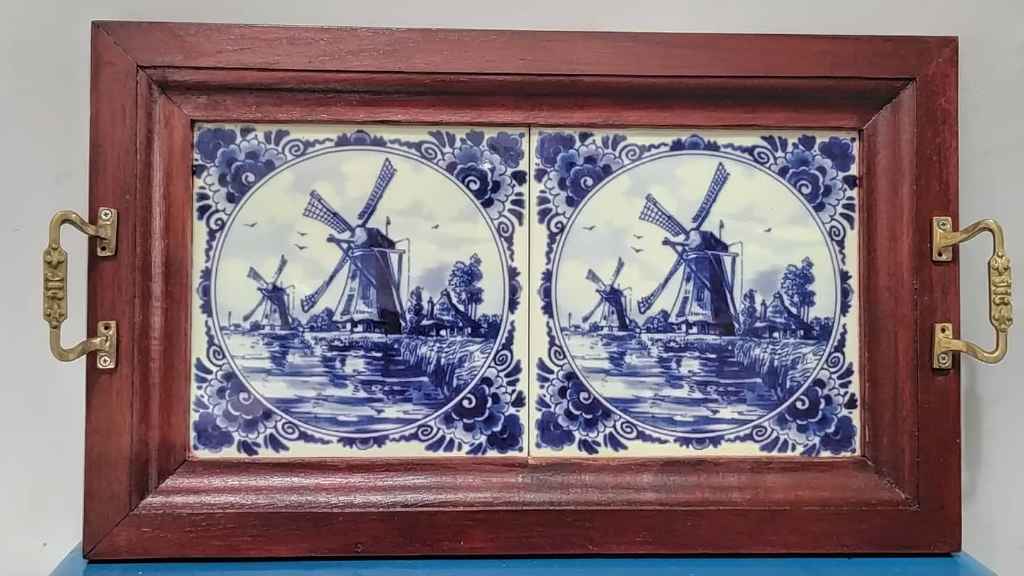 Nampan Porcelain Antik Eropa