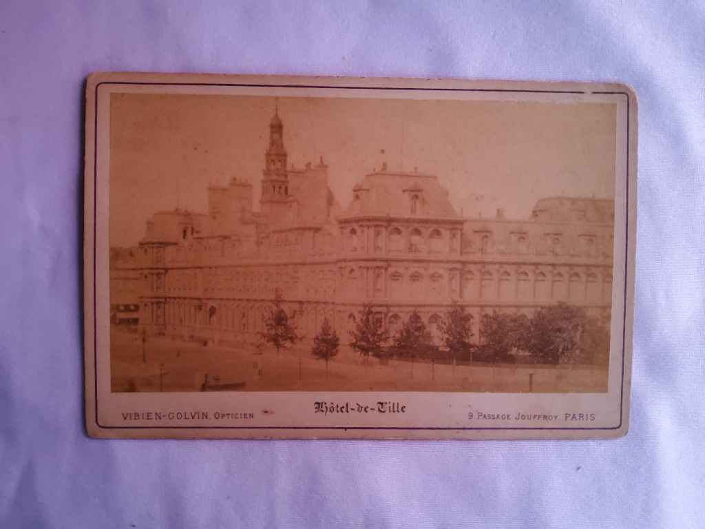 Foto Antik / Foto Kuno ; estimasi tahun 1870-an; ukuran 16,5cm x 11cm