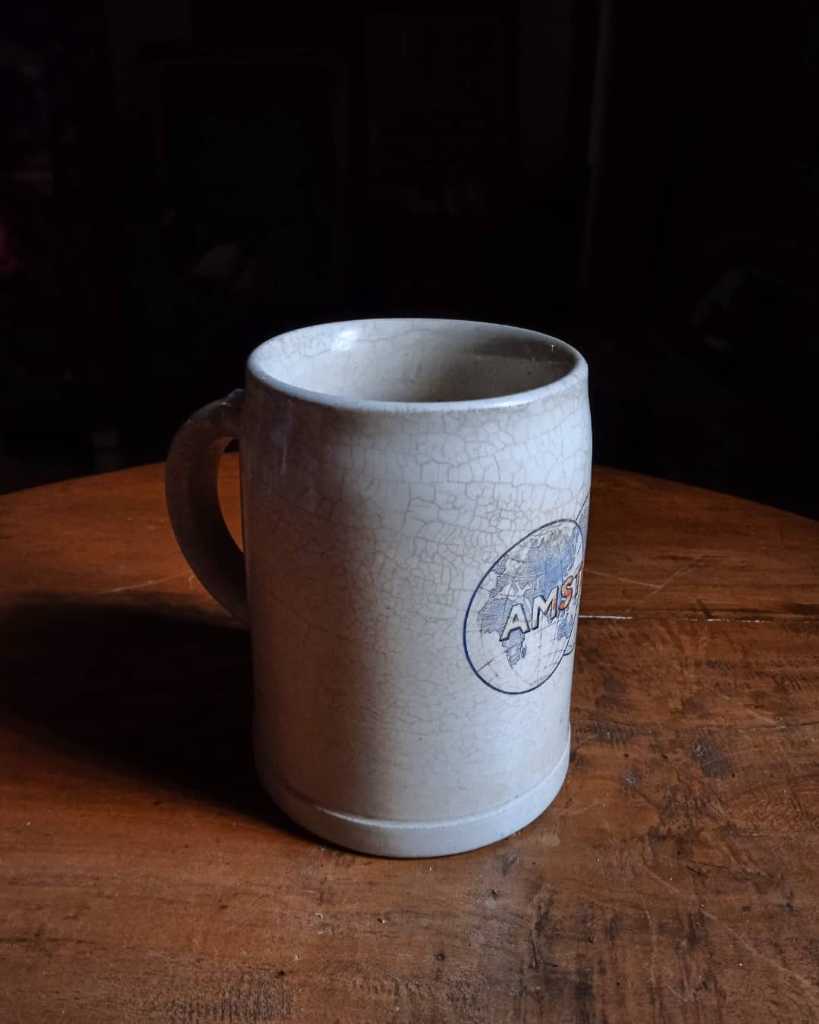 Mug beee "AMSTEL Beer" Antik.. Bahan Keramik