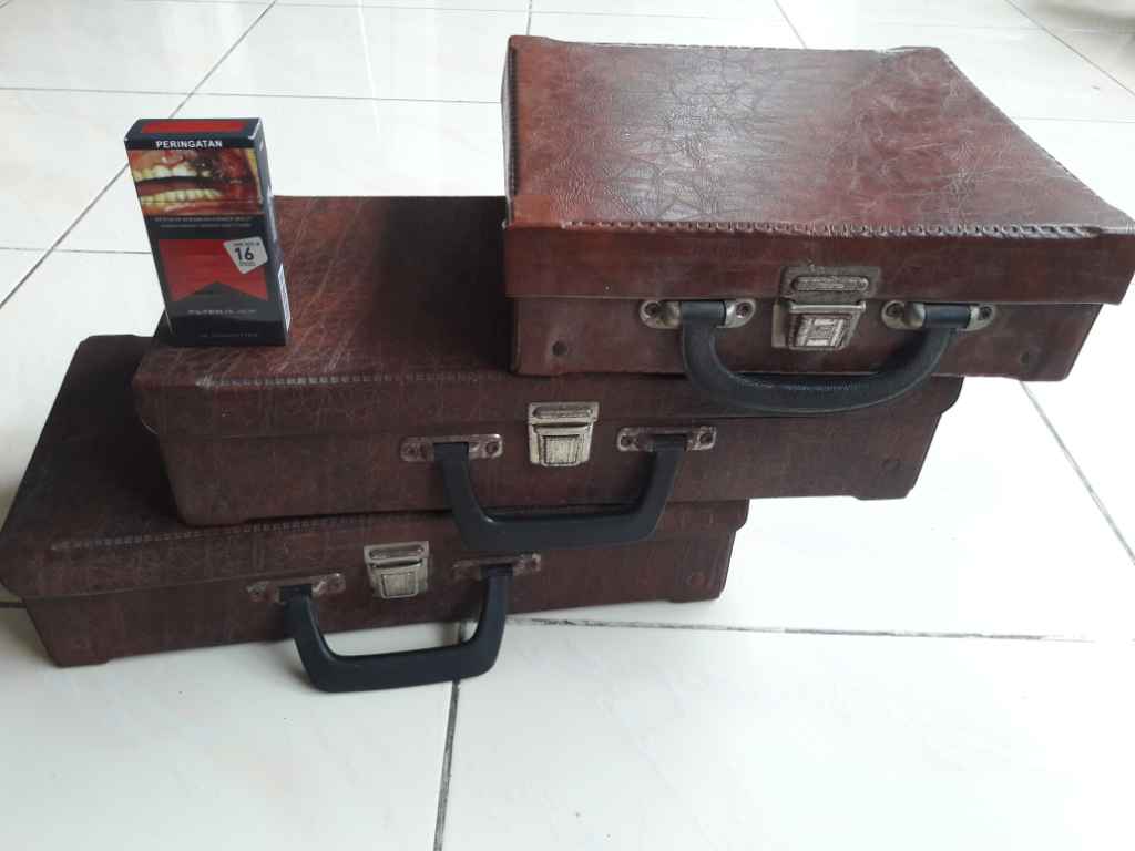 3 Koper Kaset kulit Vintage
