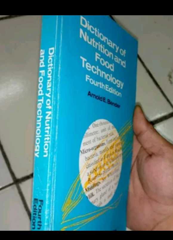 Buku DICTIONARY OF NUTRITION AND FOOD TECHNOLOGY - Arnold E Bender Terbitan LONDON - 1975