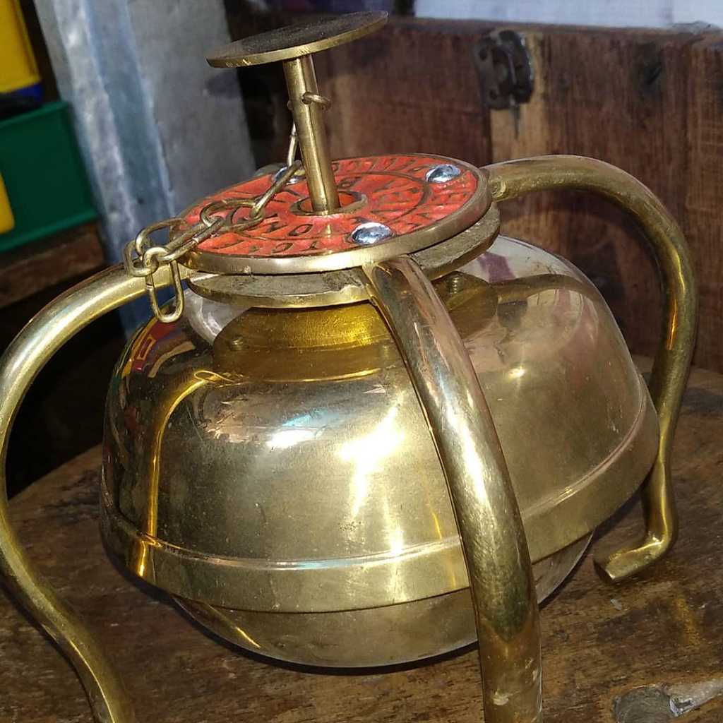 Bel andong bahan kuningan