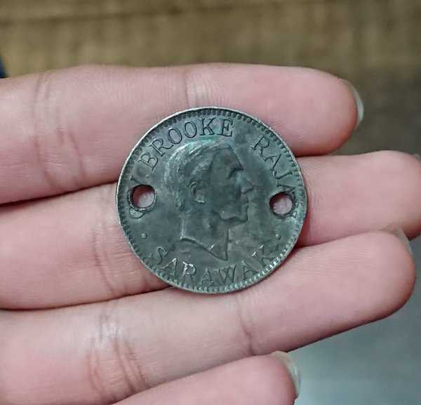 A1427 Sarawak C.V Brooke 10 Cent Tahun 1934 Bekas Sesuai Gambar