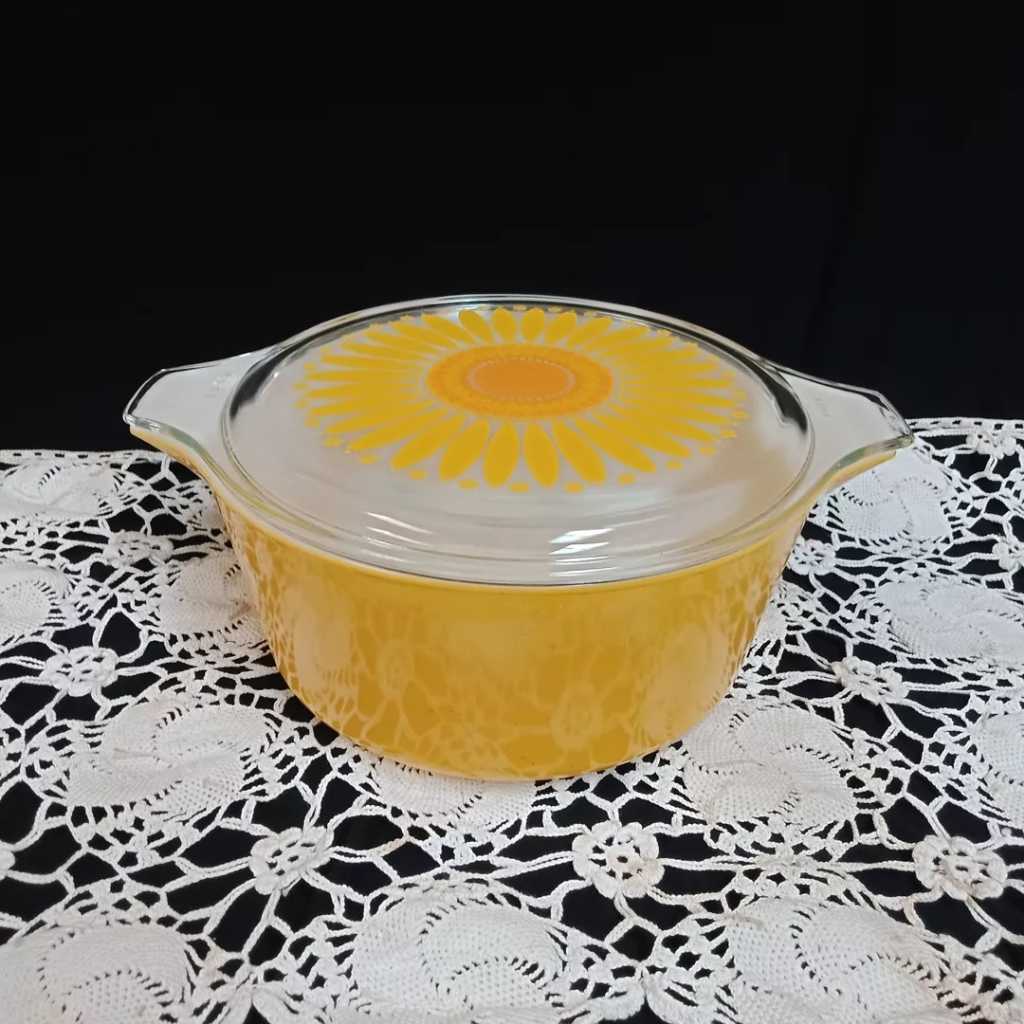 Pyrek USA.kondisi terawat.ukuran yang besar D.22cm x P.27cm