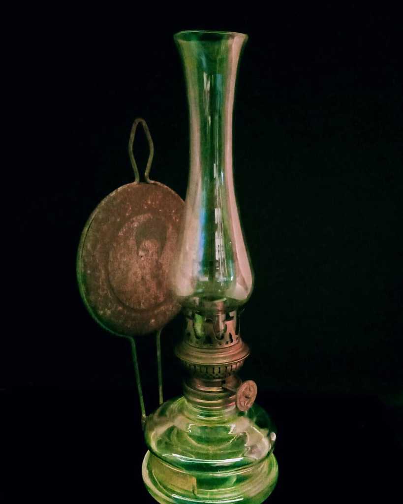 Lampu minyak jadul ( blm ada sumbunya )