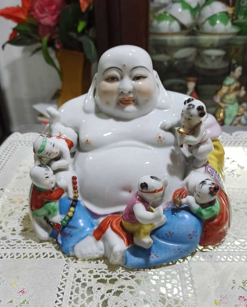 Patung Keramik Julaihut