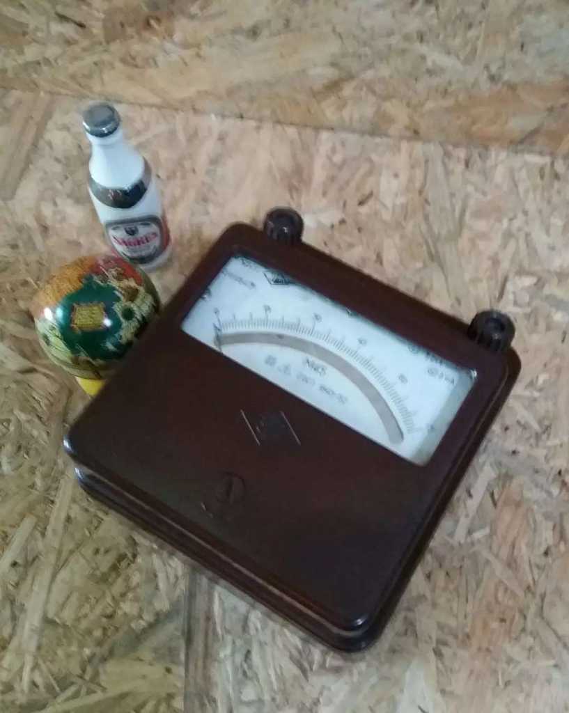 Retro ohmmeter Made in rusia tahun 1957 Bahan bonit