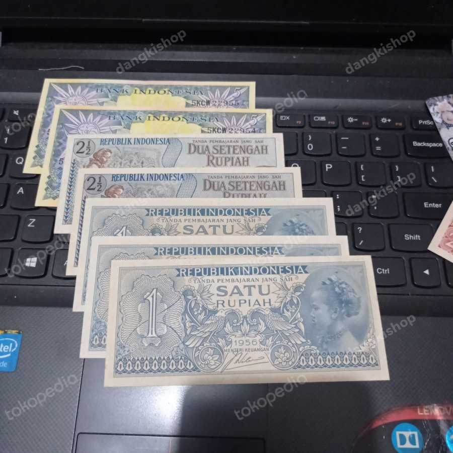 paket mahar 18 rupiah bunga hitam