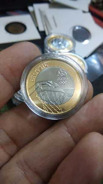 A1070 Brazil Bimetal Commemorative Olympic Basket Unc Dalam Kapsul