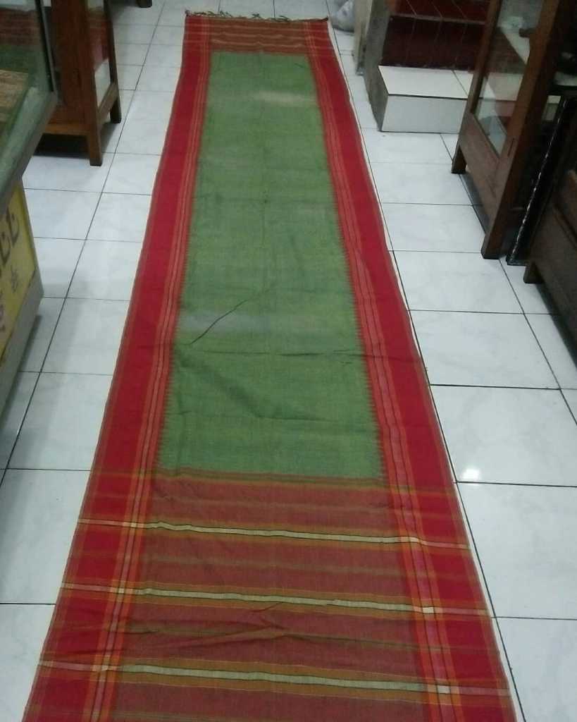 KAIN TENUN KAIN LAWAS