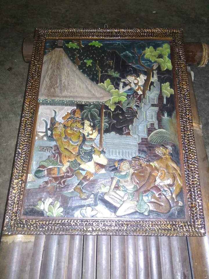 Blawong/ukiran antik kayu jati