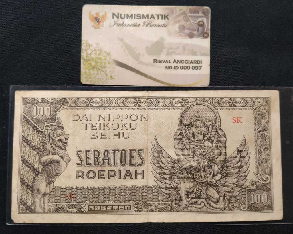 UANG KUNO JEPANG 100 ROEPIAH 1943 GARUDA WISNU