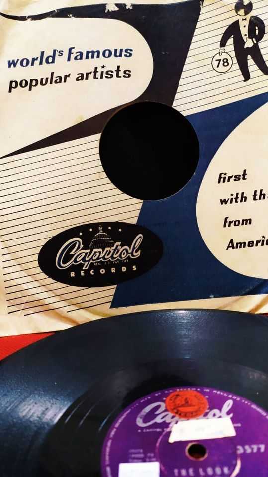 Piringan Hitam The Look - Bob Russell