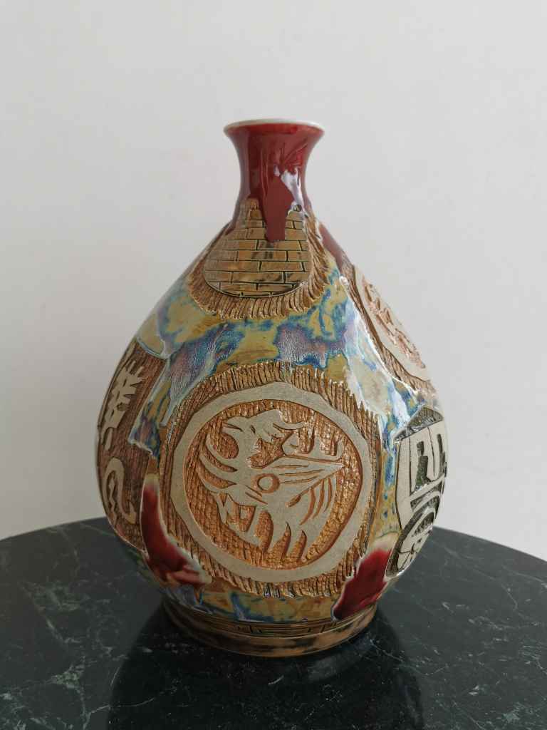 Guci Keramik China Antik