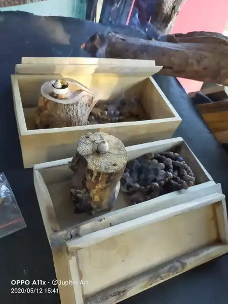 Kotak kanthil Sunan Kalijaga Mataram Set dengan Pembakaran Dupa