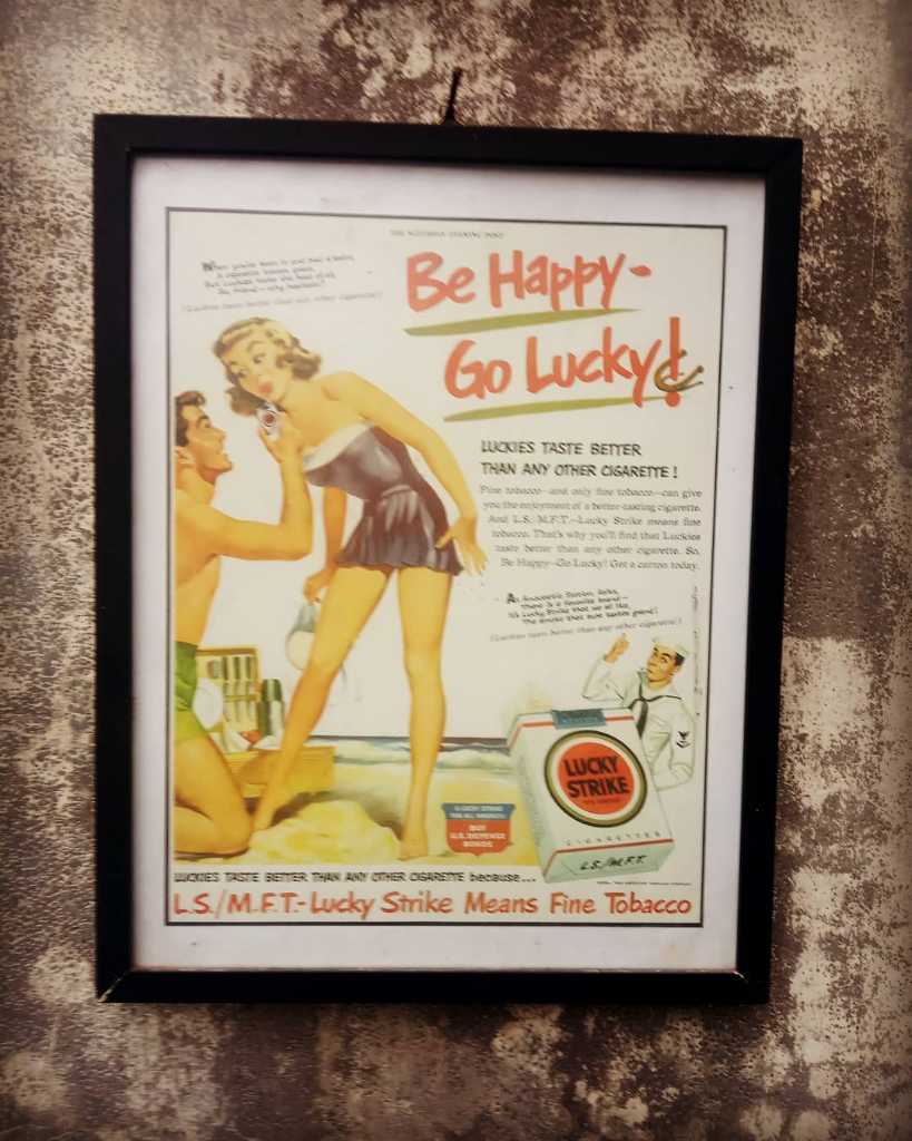 Iklan rokok Lawas "Lucky Strike"