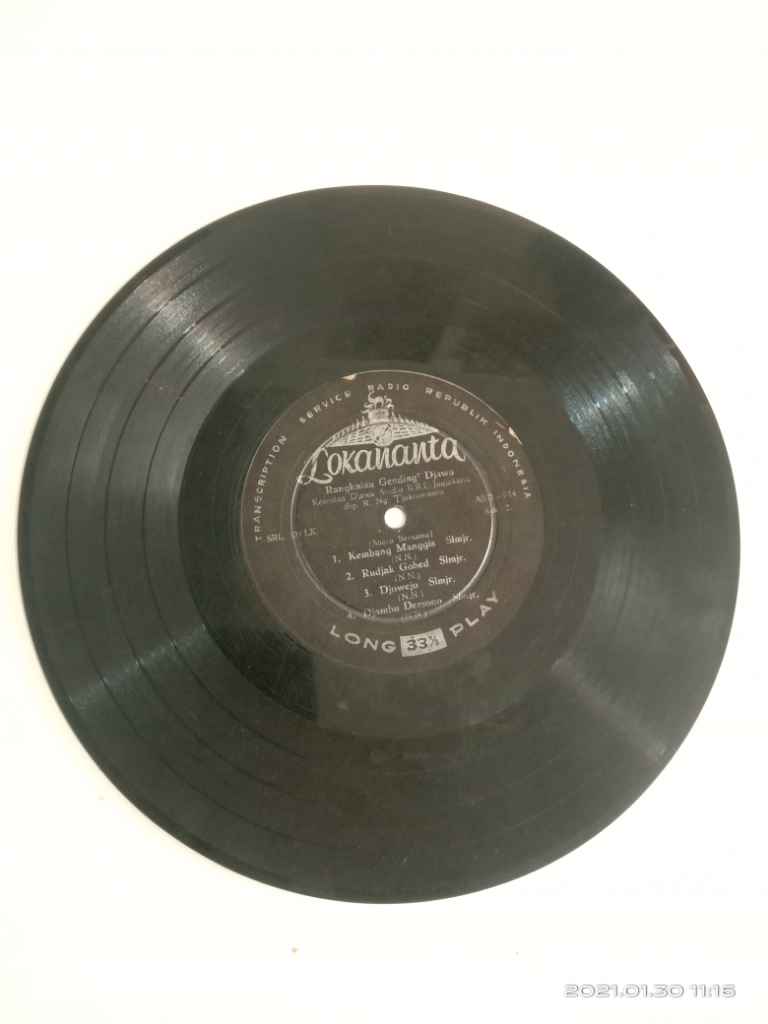 Piringan Hitam Rangkaian Gending² Djawa