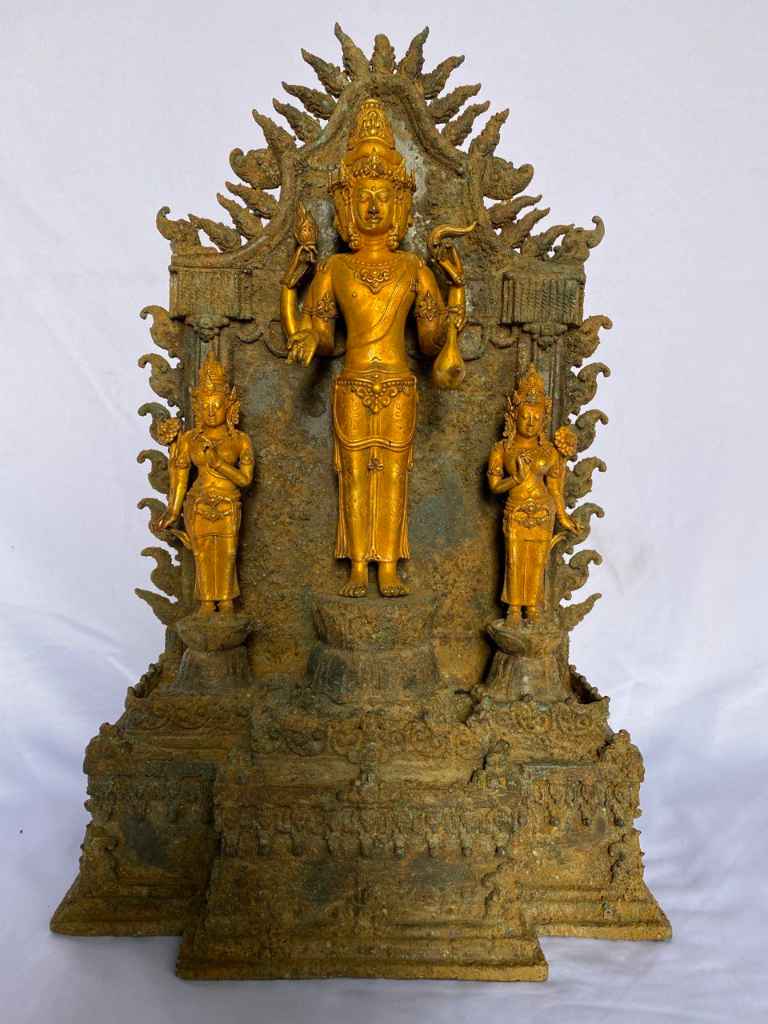 Patung Perunggu Lapis Emas