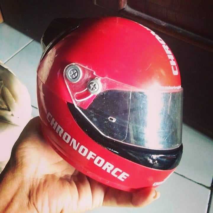 CHRONOFORCE HELMET Tempat Jam tangan CHRONOFORCE