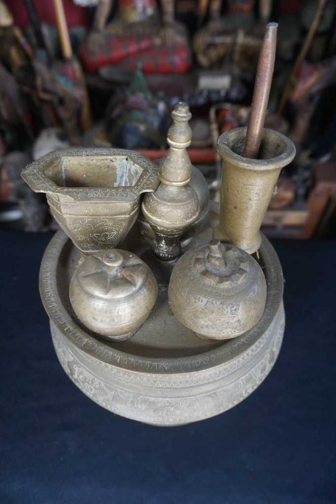 Kinangan Kuningan Antik