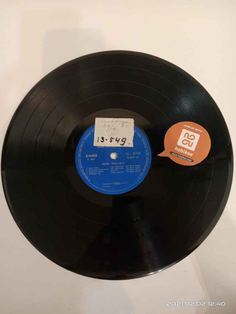 Piringan Hitam Ira Maya Shopa