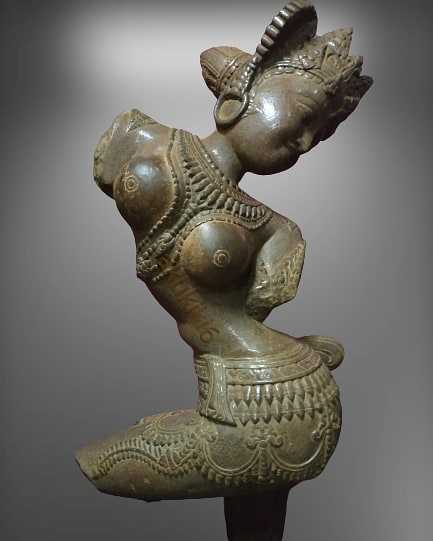 Patung Perunggu Antik