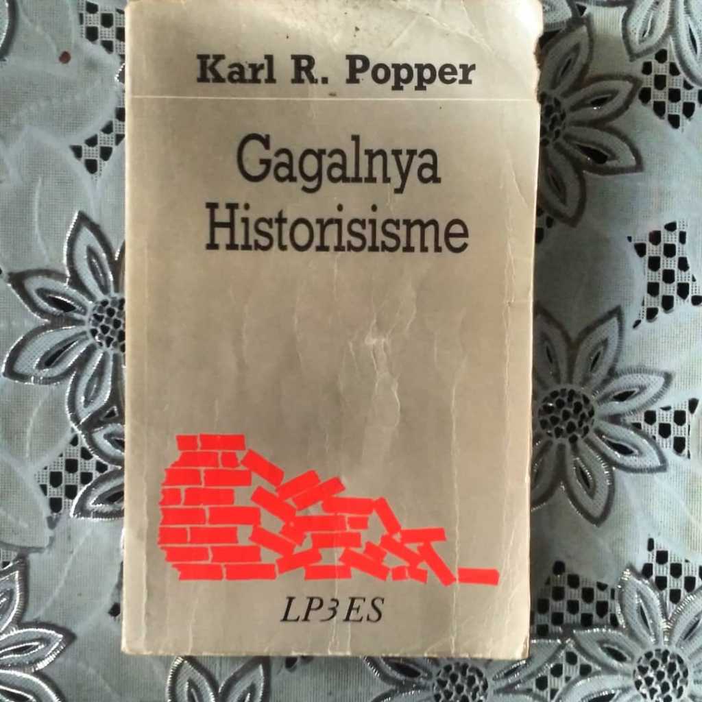 GAGALNYA HISTORISISME
