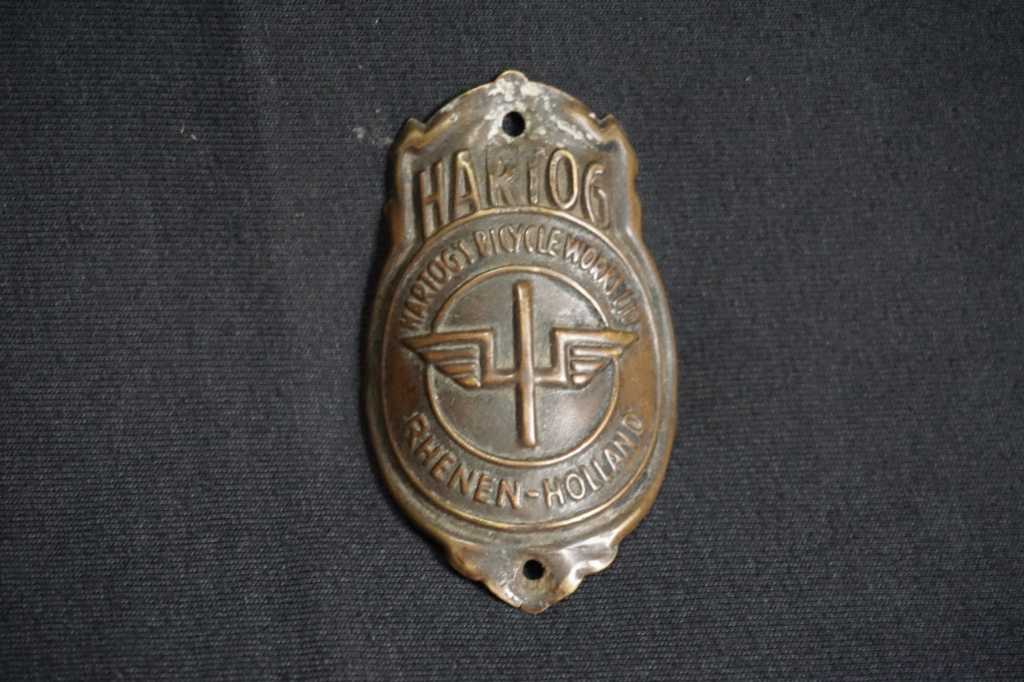 Emblem Plat Sepeda Ontel Merk Hartog