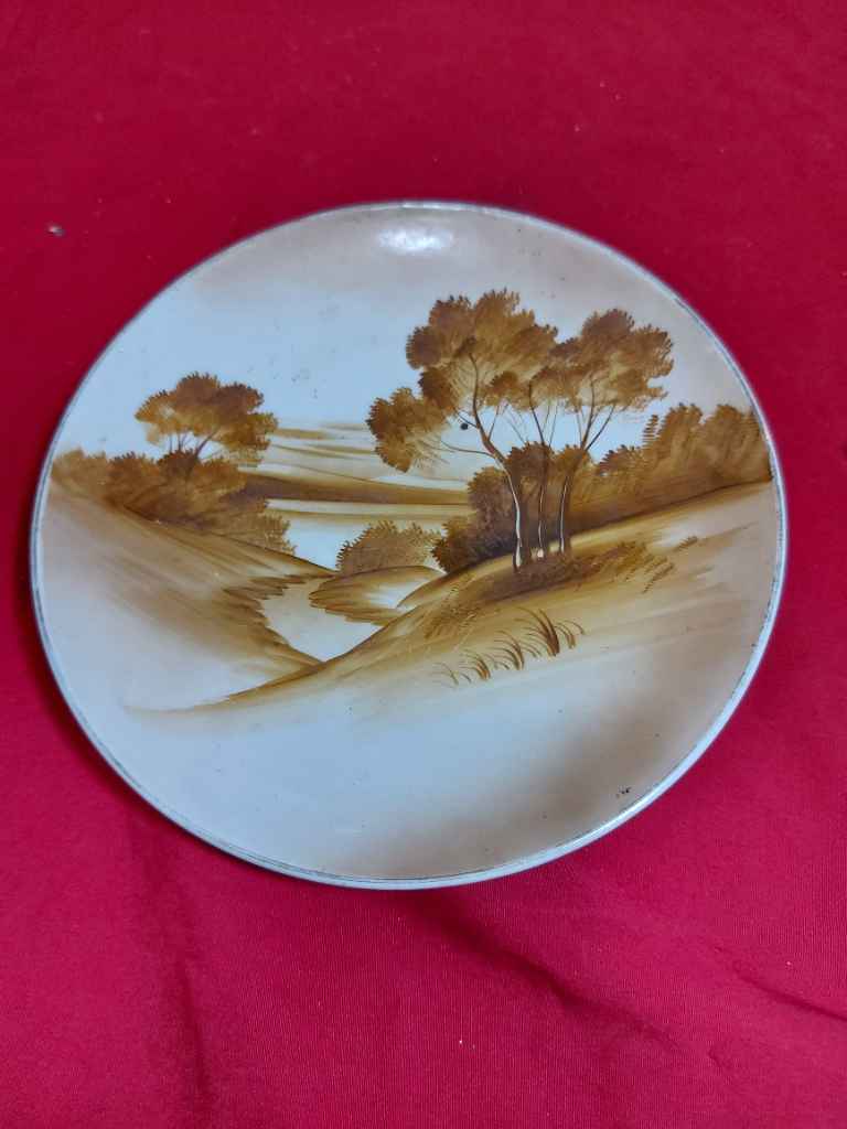 Piring Keramik Antik Jepang