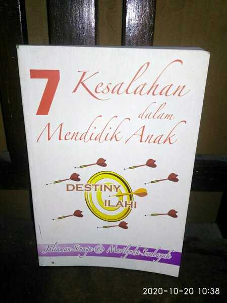 Buku 7 KESALAHAN DALAM MENDIDIK ANAK Penerbit Divisi Pengajaran GBI Jakarta Cetakan Pertama 2016