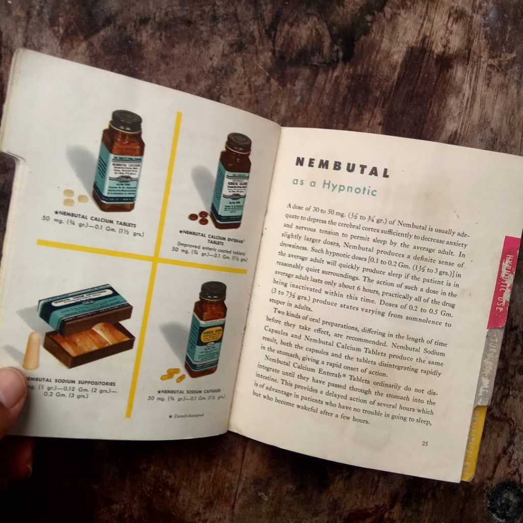 Buku katalog Obatproduk "Nembutal".. Asli lawas.. Jaman Londo...