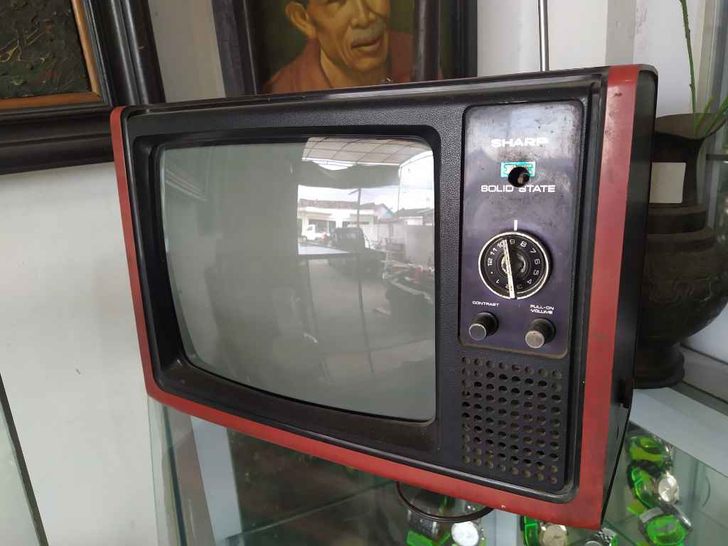 Tv tabung display