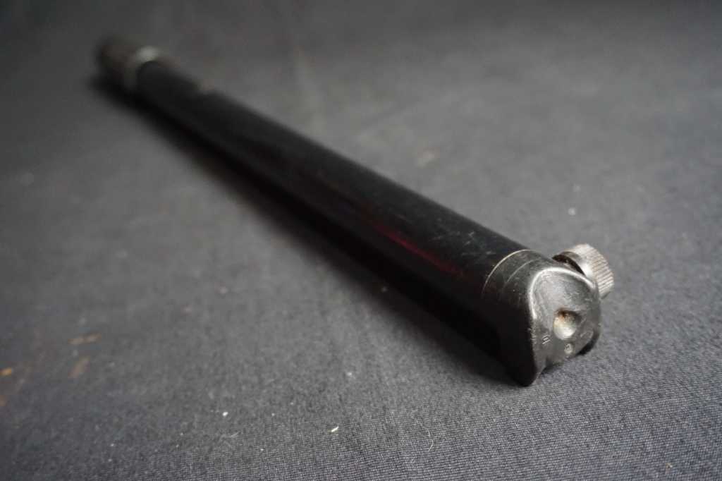 Pompa Ban Sepeda Antik