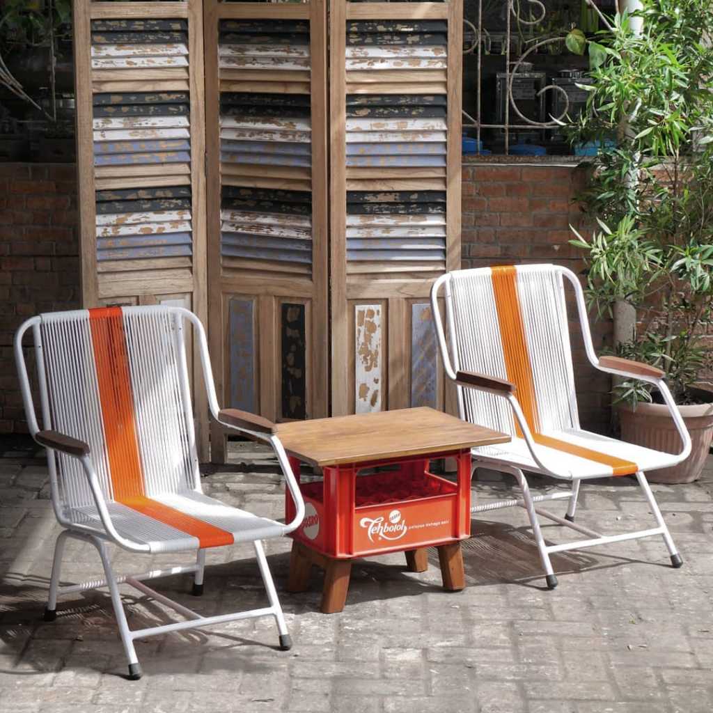 Set Kursi Pentil Teras Plus Meja Krat Sosro