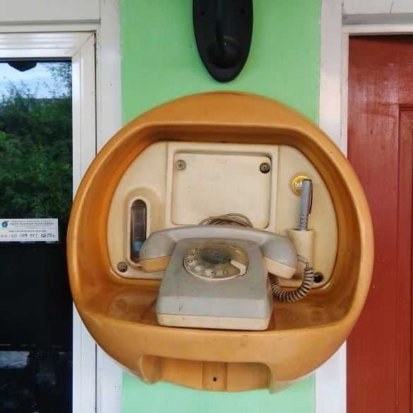 Telphone box Kondisi utuh mulus